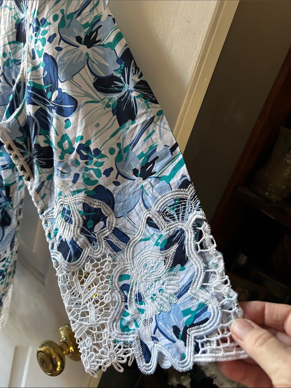 NWT Chico's White Floral Tunic with Blue & Teal with embroidery and lace - Picture 8 of 14